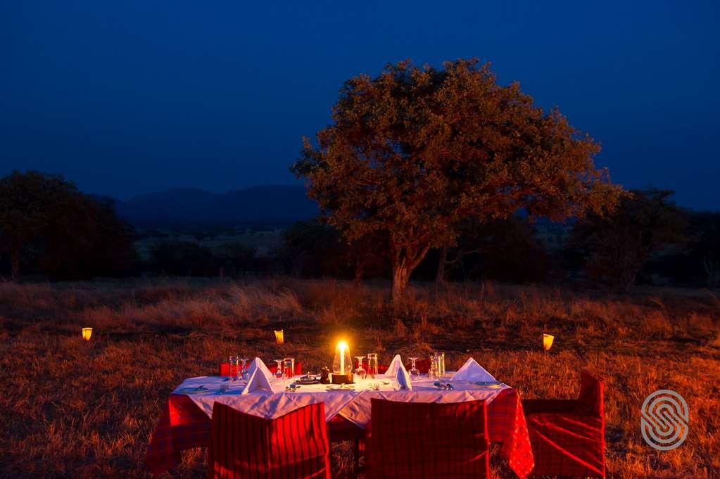 Kirawira Serena Camp Robanda Restoran gambar